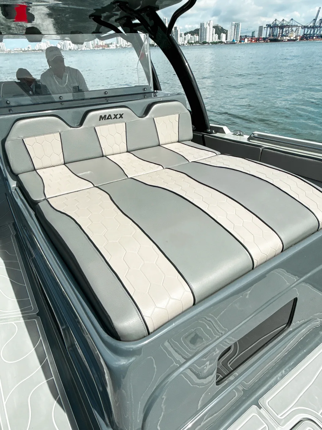 MAXXSEA 16