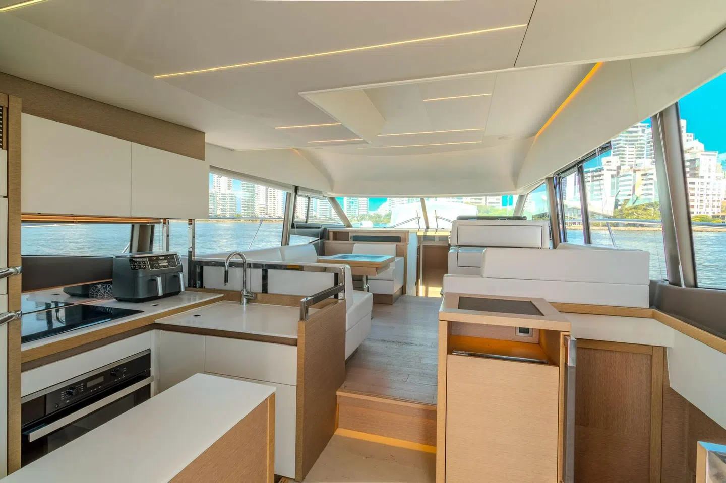 SEADREAM 8
